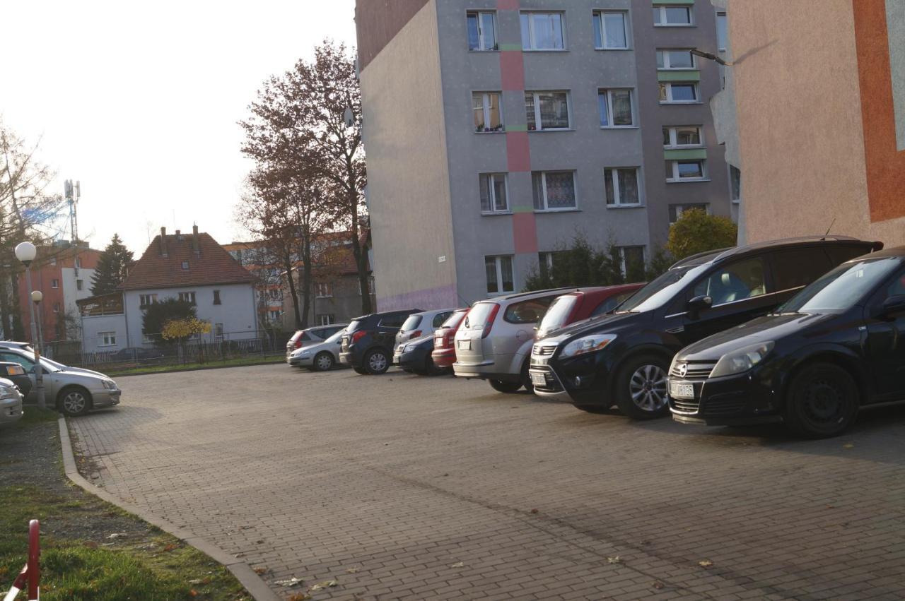 Monica Apartamento Jelenia Góra Exterior foto